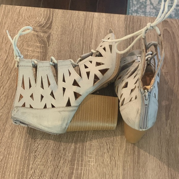 Cream Cutout/Lace-up Wedges, worn twice - Picture 4 of 8